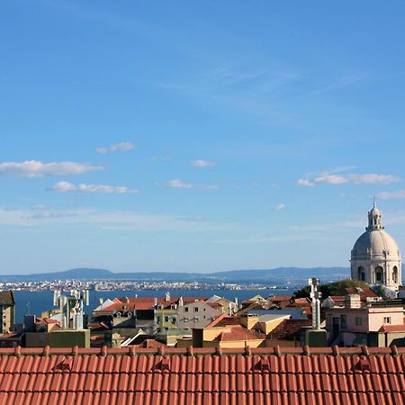 Sunny 3Bdr Apartment In Graca By Lovelystay Lisboa Kültér fotó