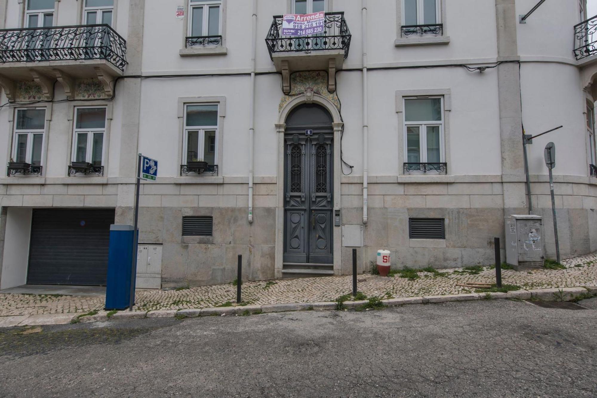 Sunny 3Bdr Apartment In Graca By Lovelystay Lisboa Kültér fotó
